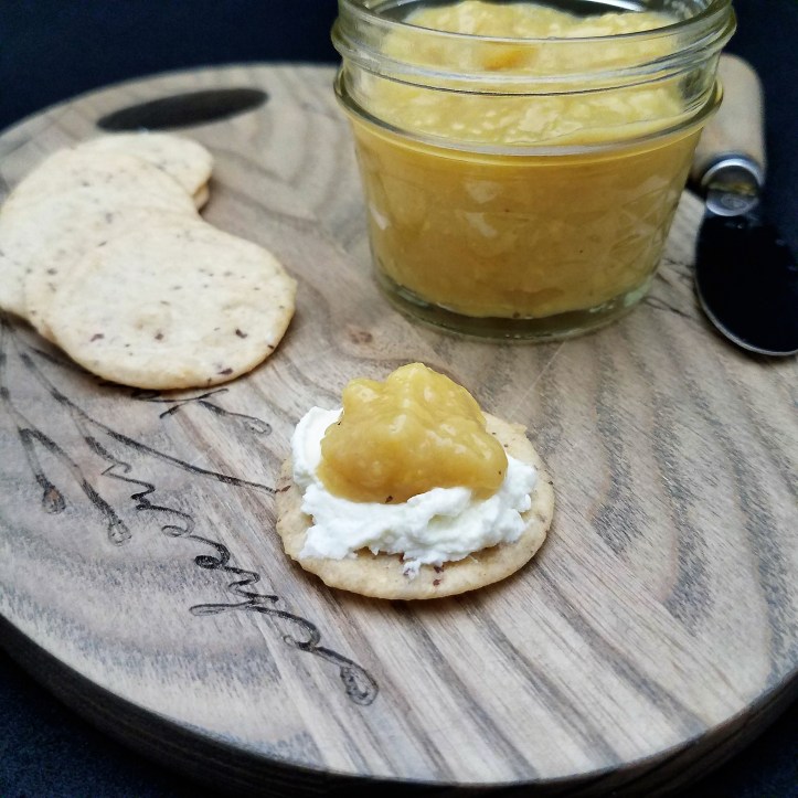 Pawpaw Preserves, Served